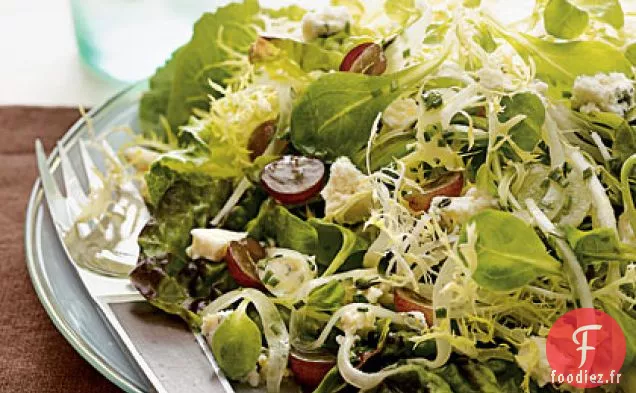 Légumes Verts Avec Gorgonzola et Raisins
