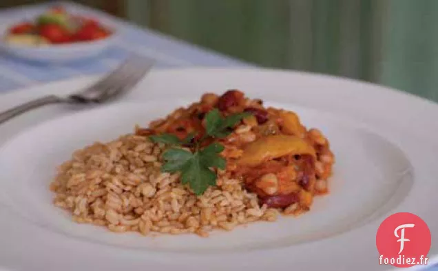 Chili Végétarien aux Haricots avec Salsa à l'Avocat