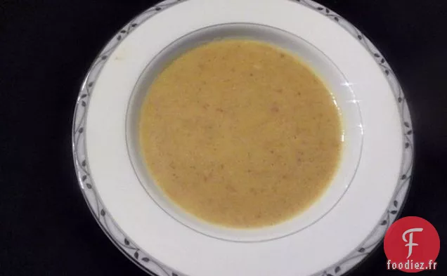 Soupe Sans Bouillon de Dinde au Bacon et aux Pommes de Terre de Style Ethnique