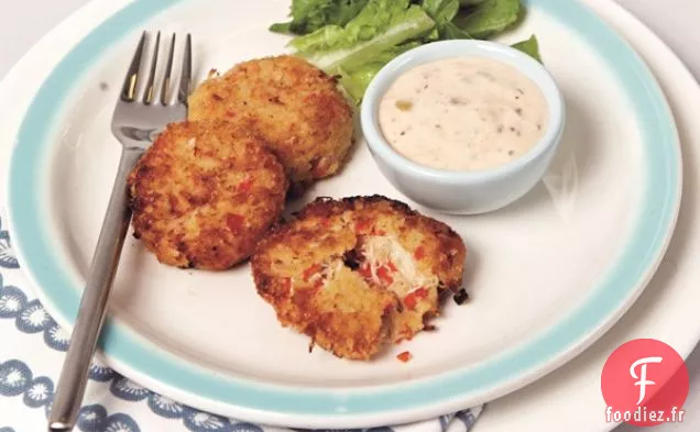 Gâteaux de Crabe Sans Gluten avec Rémoulade Épicée sans Produits Laitiers