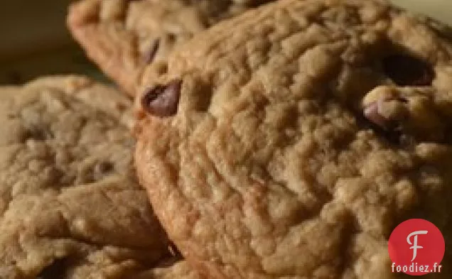 Meilleur Biscuit Aux Pépites De Chocolat Gros, Gras Et Moelleux