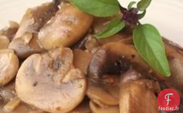 Champignons avec un glaçage à la sauce Soja