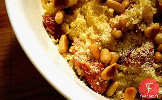 Courge Spaghetti Au Parmesan Avec Kielbasa Et Pignons De Pin