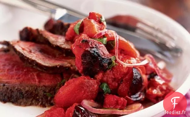 Steak grillé avec Salsa de Tomates Carbonisées
