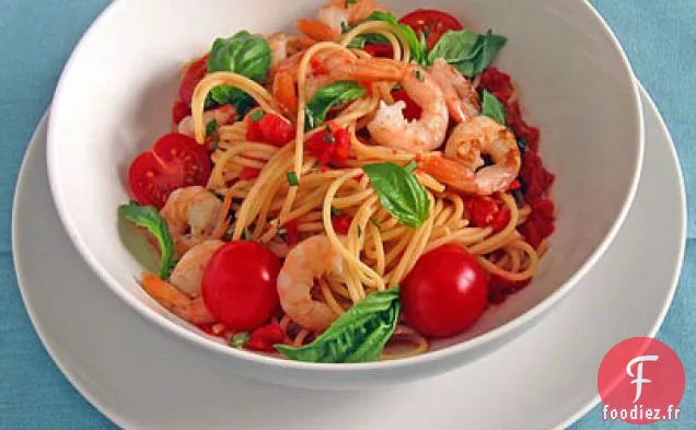 Pâtes aux Deux Tomates au Basilic et Crevettes Épicées