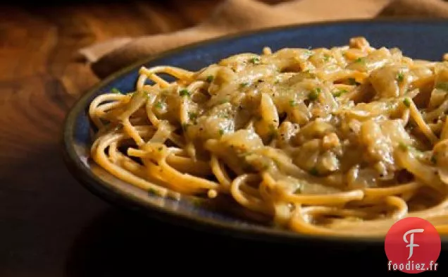 Bigoli à la Sauce Oignon-Anchois