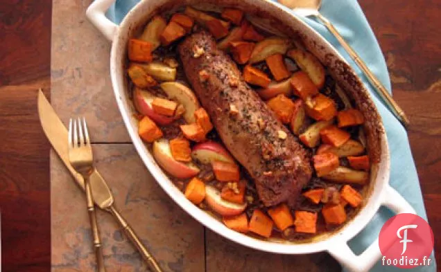 Filet de Porc Rôti à la Mélasse de Pomme avec Patates Douces, Pommes et Noix