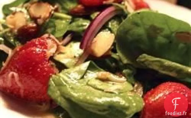 Salade de Daiquiri aux Épinards et Fraises