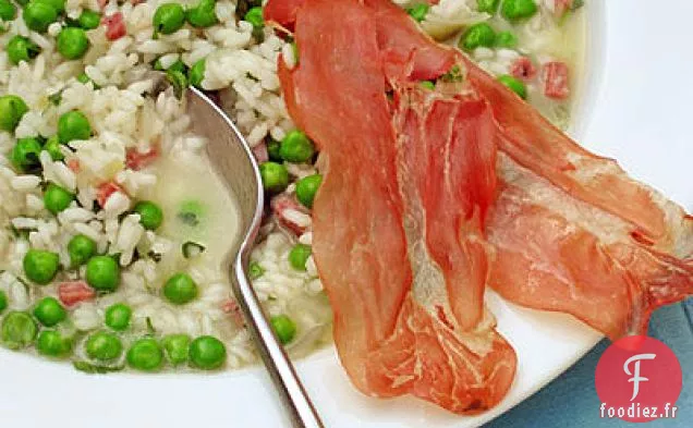 Risi e Bisi avec des Chips de Prosciutto cuites au Four