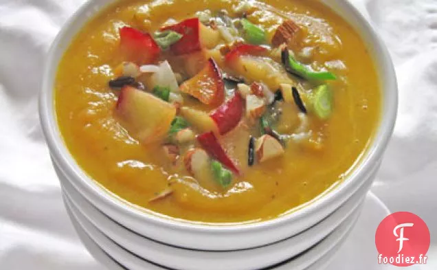 Soupe de Courge Musquée Rôtie au Riz Sauvage et aux Pommes