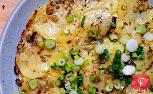 Torte De Courge D'Été Aux Herbes Et Aux Pommes De Terre