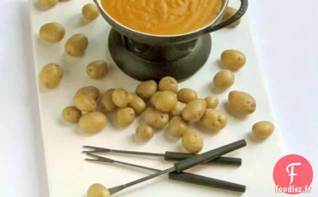Fondue de Cheddar Fermier et Stout Irlandaise aux Pommes de Terre Nouvelles