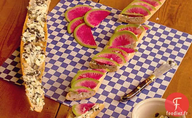 Crostini au Radis et Beurre d'Olive aux Herbes