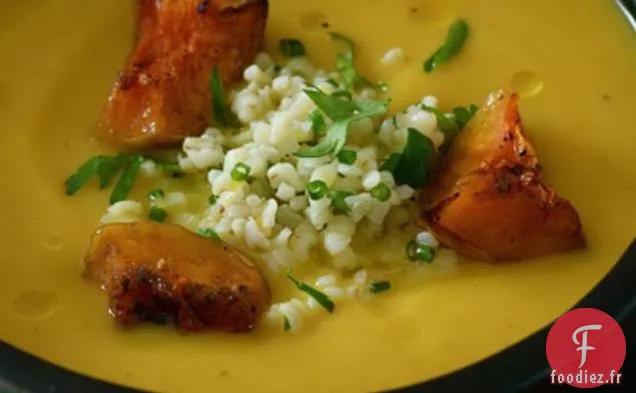 Soupe De Courge Musquée Rôtie Au Cumin Et De Blé Concassé