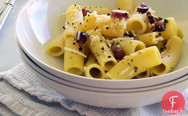 Rigatoni Carbonara avec Guanciale