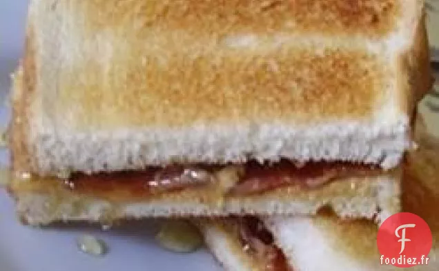 Sandwich au Beurre d'Arachide, Bacon et Miel