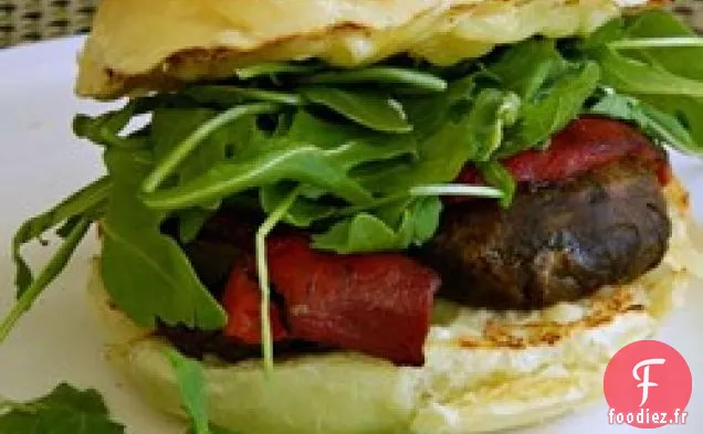 Sandwich Aux Champignons Grillés Avec Mayo Aux Agrumes
