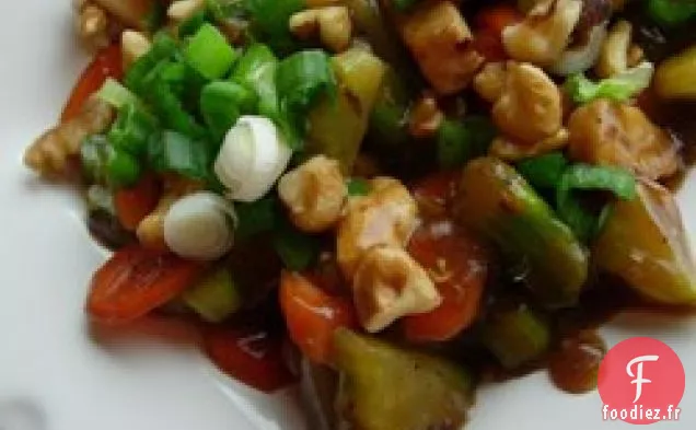 Sauté de Poulet au Miel et aux Noix