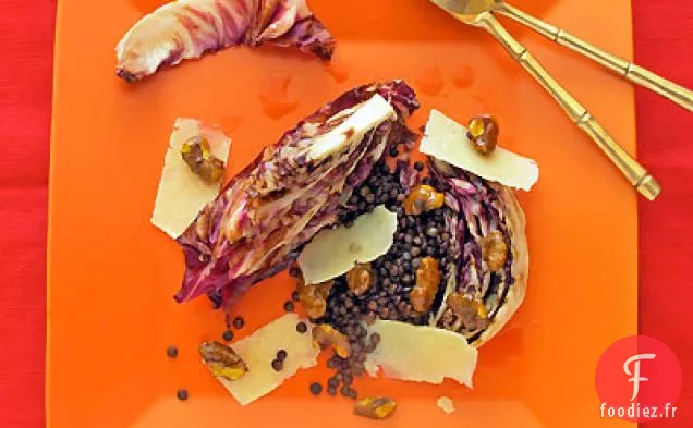 Salade de Quartiers de Radicchio Grillés aux Lentilles, Miel et Noix Épicées