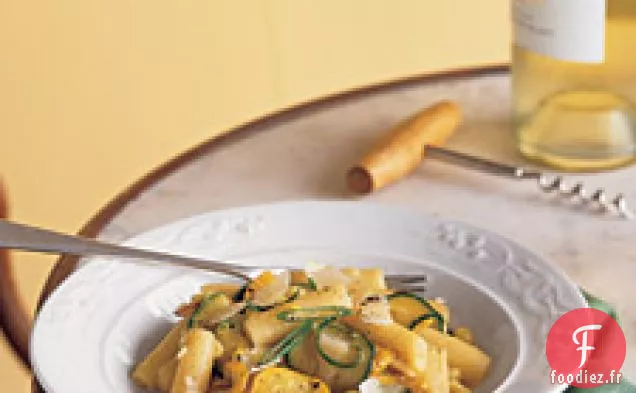 Rocchetti Avec Courges D'Été Et Maïs Sucré