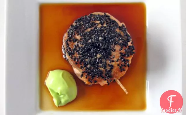 Rouleaux de Saumon au Sésame et Mayo au Wasabi