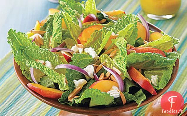 Salade de Nectarine, Fromage de Chèvre et Amandes