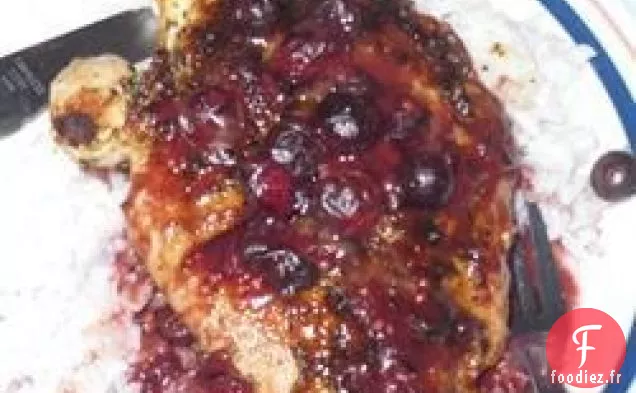 Poulet au Romarin avec Sauce aux Myrtilles