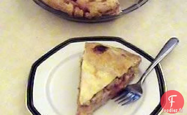 Tarte à la Crème à la Fraise Et à la Rhubarbe