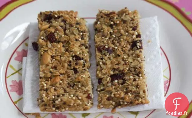 Barres de Canneberges au Quinoa Grillé Et aux Noix de Cajou