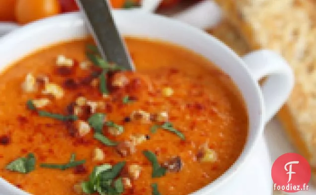 Soupe De Maïs Sucré Rôti Et De Tomates