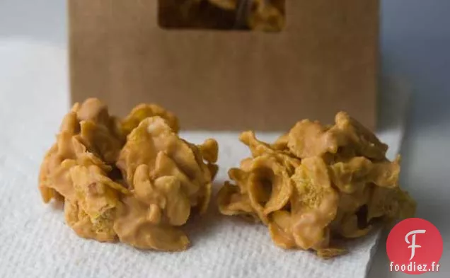 Gouttes de Noix de Cajou en Flocons de Maïs au Caramel