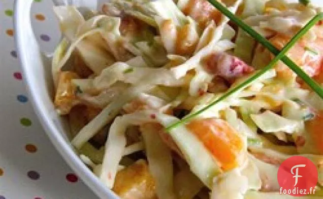 Salade de Chou aux Pêches Épicée