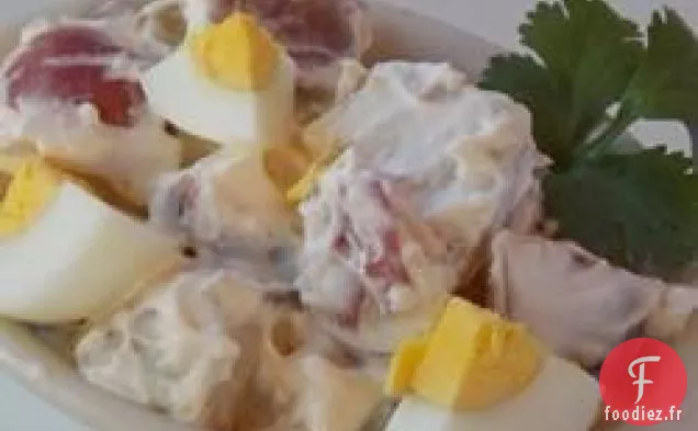 Une Salade De Pommes De Terre Rouges Mise À Jour