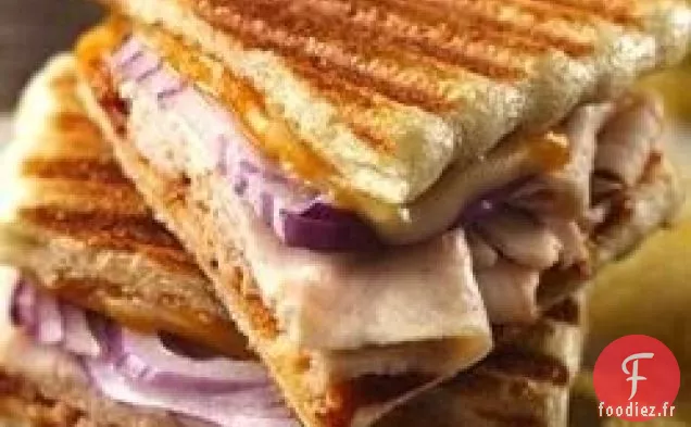 Panini à la Dinde et au Fromage au Barbecue
