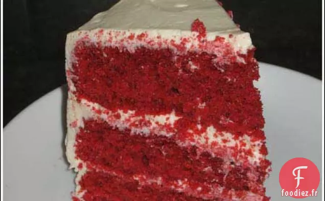 Gâteau De Velours Rouge À Base De Lys Blanc