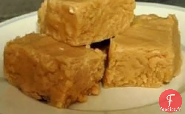 Fudge Crémeux au Beurre d'Arachide