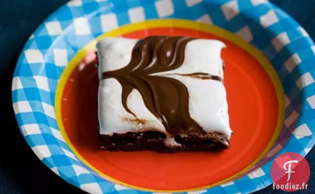 Brownie À Tartiner au Chocolat et à la Guimauve et aux Noisettes