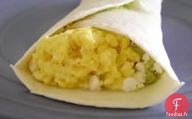 Burrito de Petit Déjeuner Facile aux Œufs et à l'Avocat