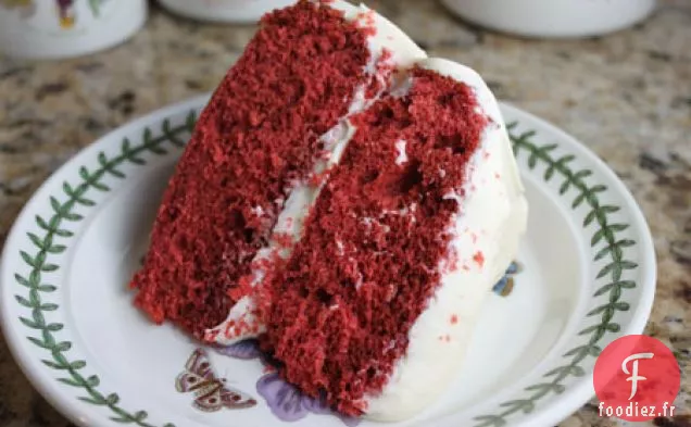 Gâteau de Velours Rouge avec Glaçage au Fromage à la Crème