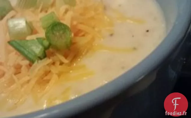Soupe de Pommes De Terre à la Mijoteuse Crémeuse