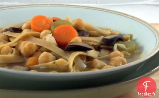 Soupe de Nouilles aux Pois Chiches
