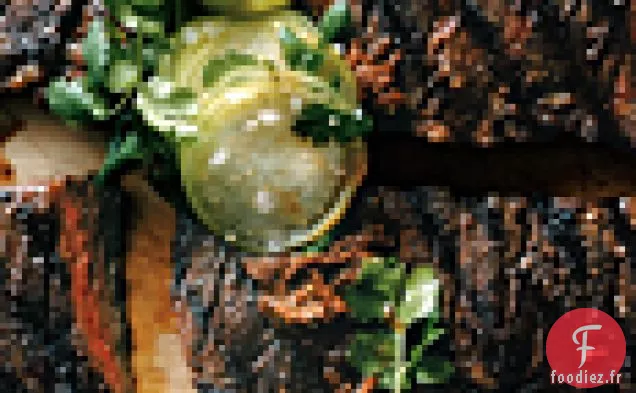 Steaks de Jupe Grillés aux Tomatillos de Deux Façons