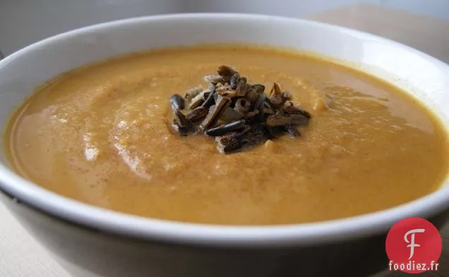 Soupe de Patates Douces au Curry et Riz Sauvage