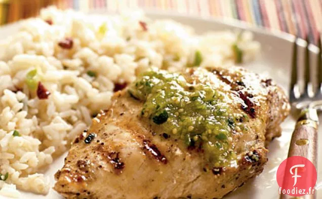 Poulet au Cumin Grillé avec Sauce Tomatillo Fraîche