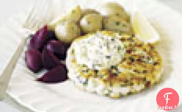 Gâteaux de Poisson de la Nouvelle-Angleterre avec Sauce Tartare aux Herbes