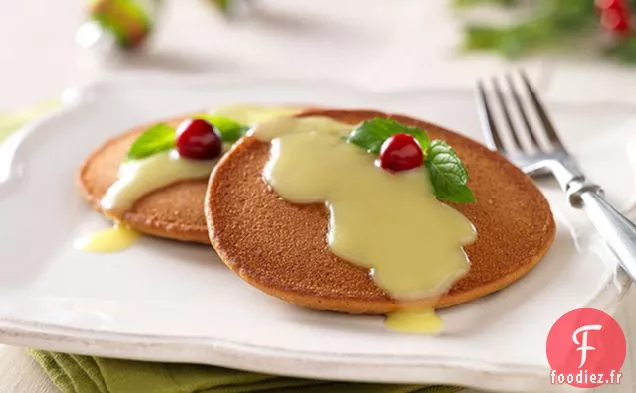 Crêpes au Pain d'Épice avec Sauce Chaude au Citron
