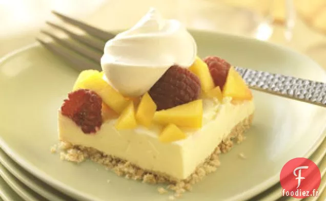 Dessert Mousse à la Mangue, aux Baies et au Citron