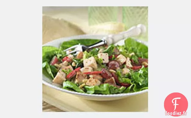 Salade de Poulet Crémeuse aux Graines de Pavot et aux Noix de Pin