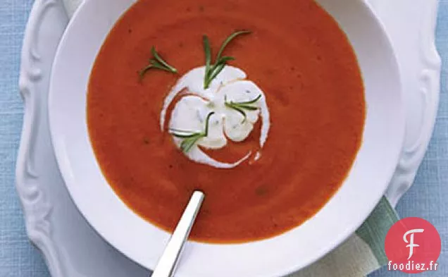 Soupe de tomates fraîches à la crème fraîche à l'Estragon