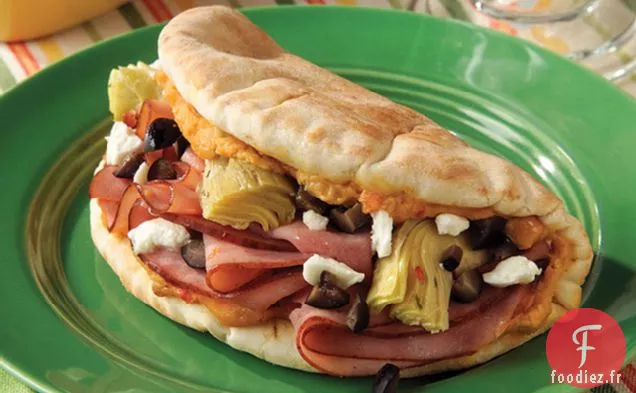 Sandwich au Pain Plat Grec